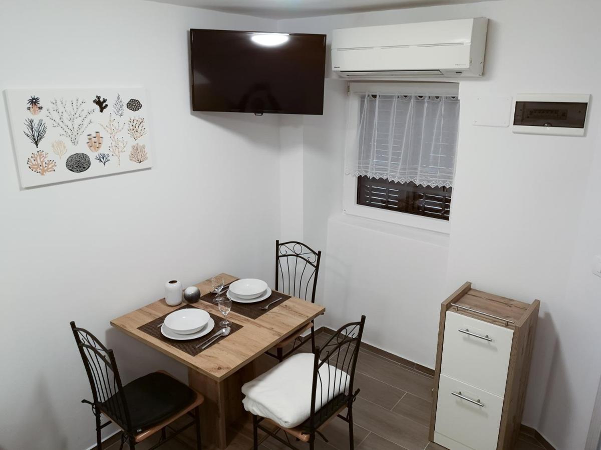 Korala Apartments Піран Екстер'єр фото